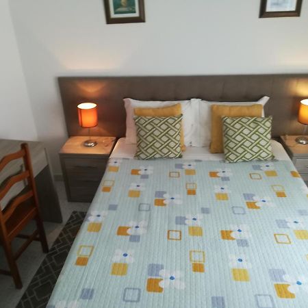 Hospedaria Saozinha Figueira da Foz Buitenkant foto